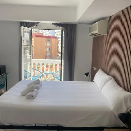 Ella Centro Torremolinos