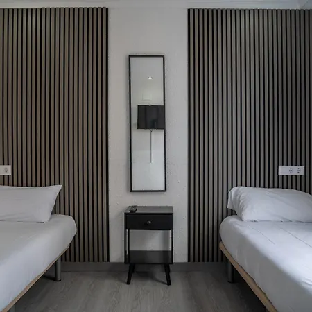 Hotel Ella Centro 2*