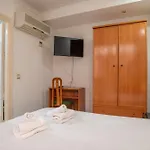 Ella Torremolinos Centro فندق