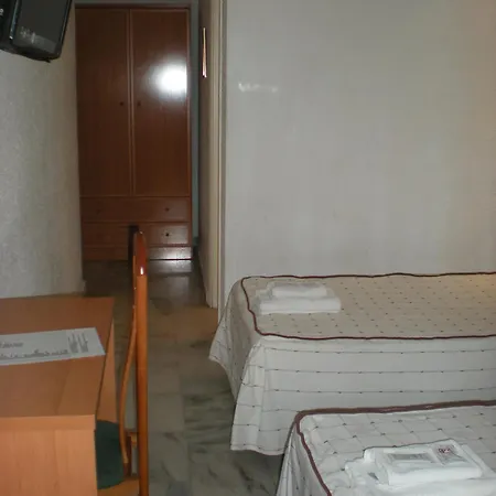 Hotel Sanz